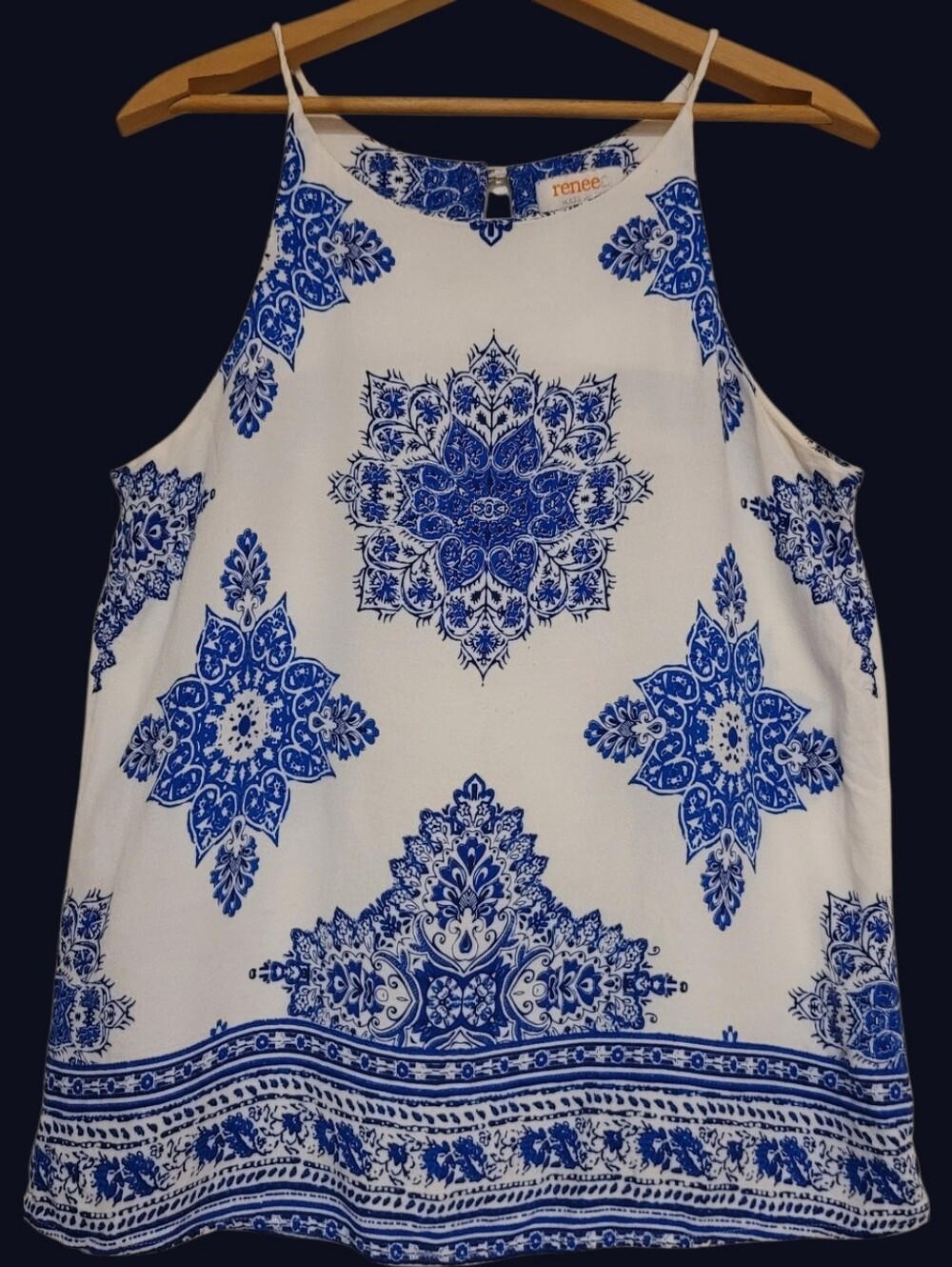 Renee C Ivory & Blue Geometric Medallion Sleeveless Top Womens Size Large